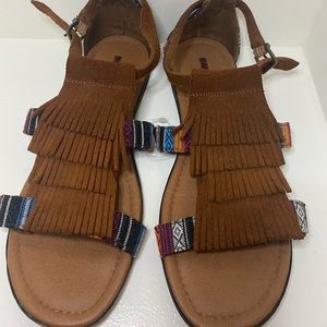 Brown Leather Fringe Flat Sandals